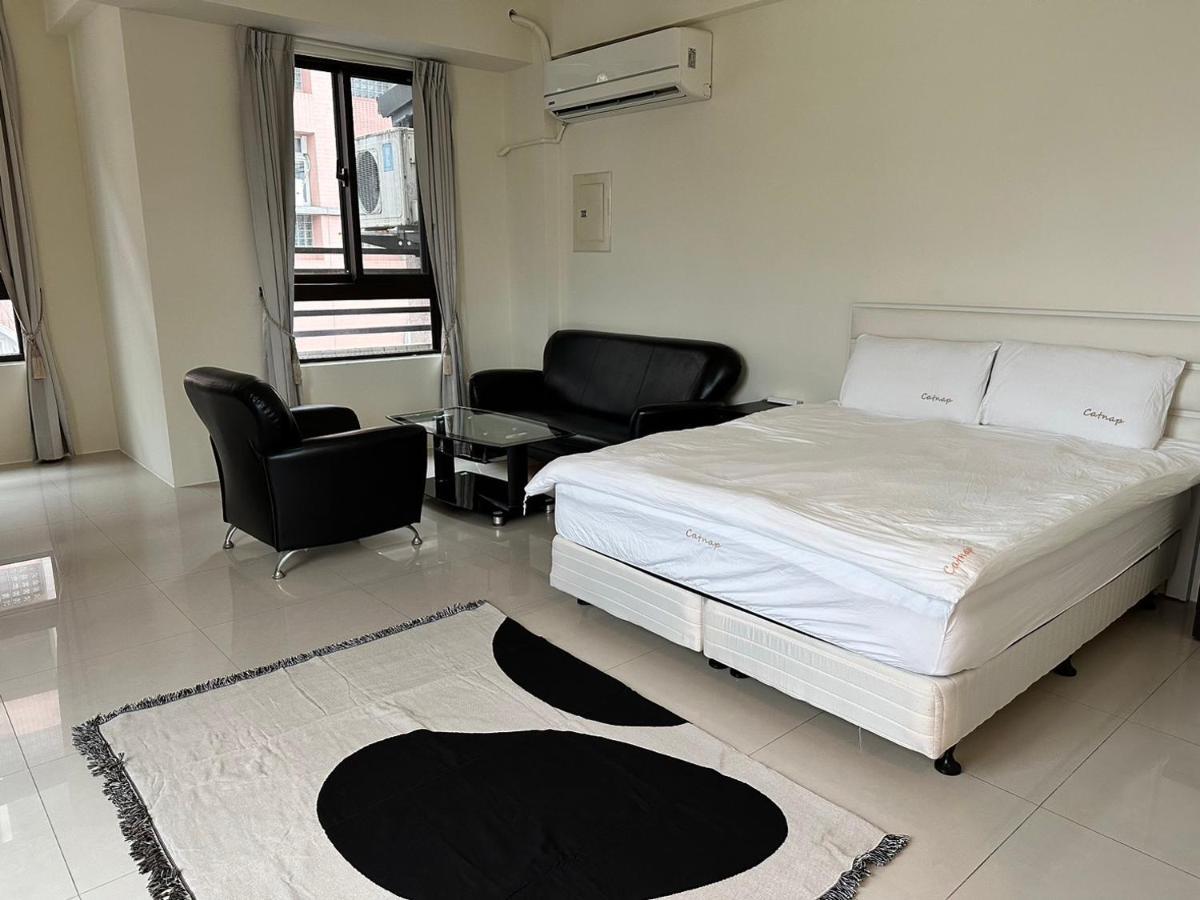 Catnap Hotel Luodong Bagian luar foto