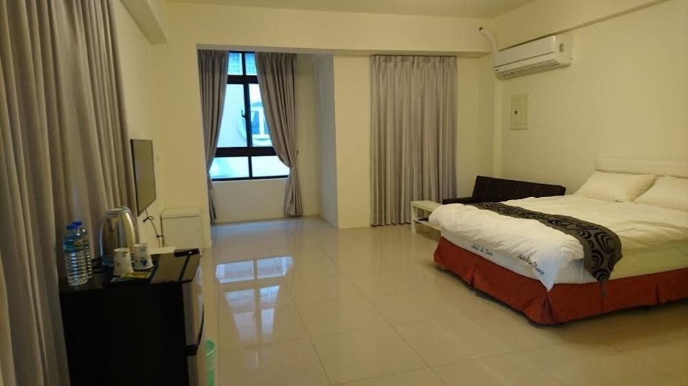 Catnap Hotel Luodong Bagian luar foto