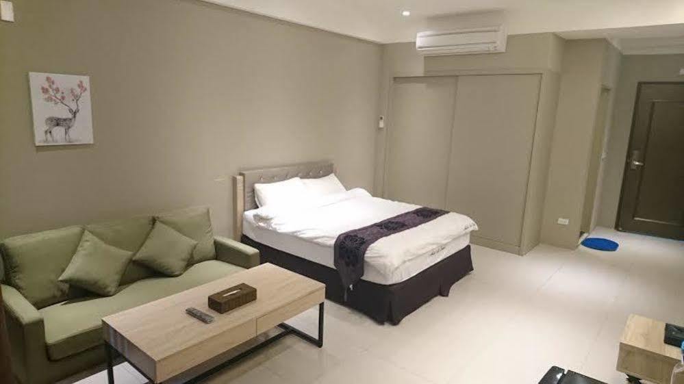 Catnap Hotel Luodong Bagian luar foto