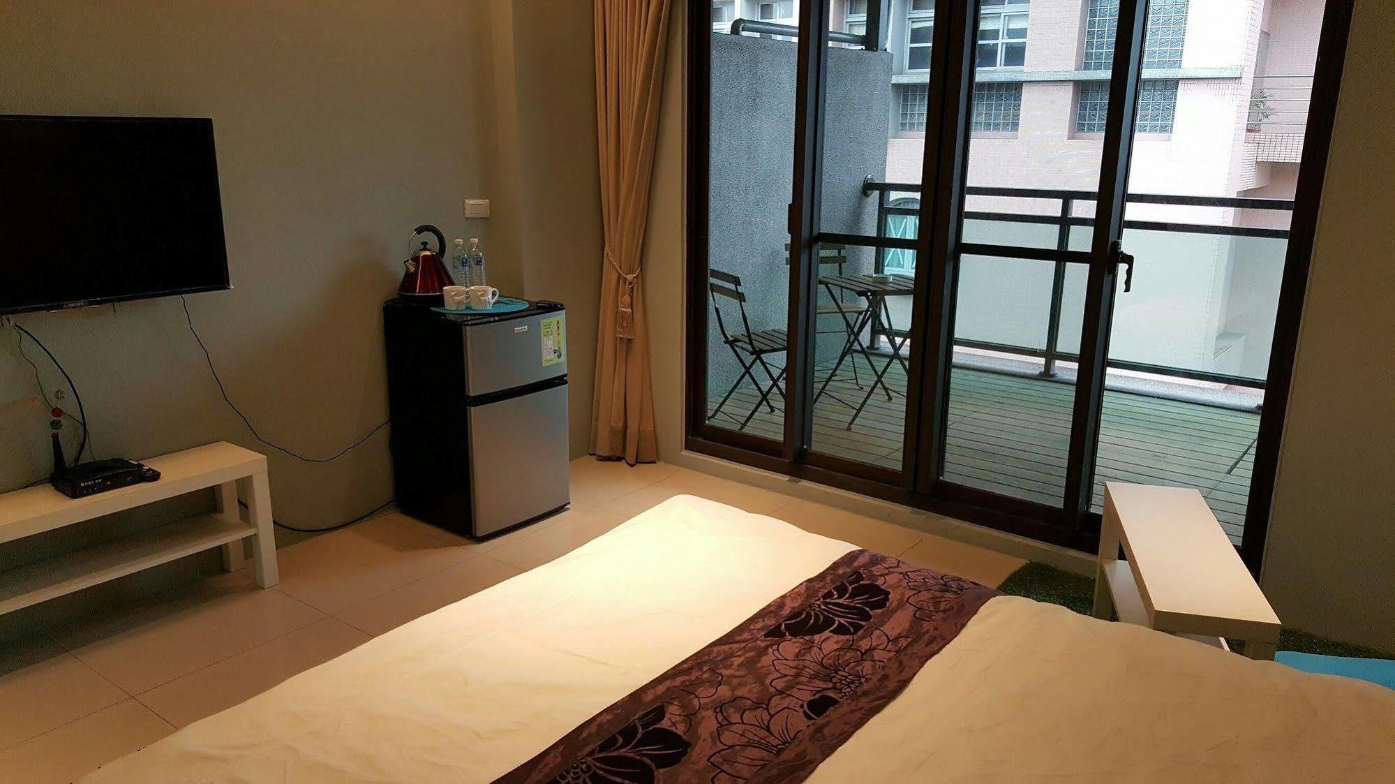 Catnap Hotel Luodong Bagian luar foto